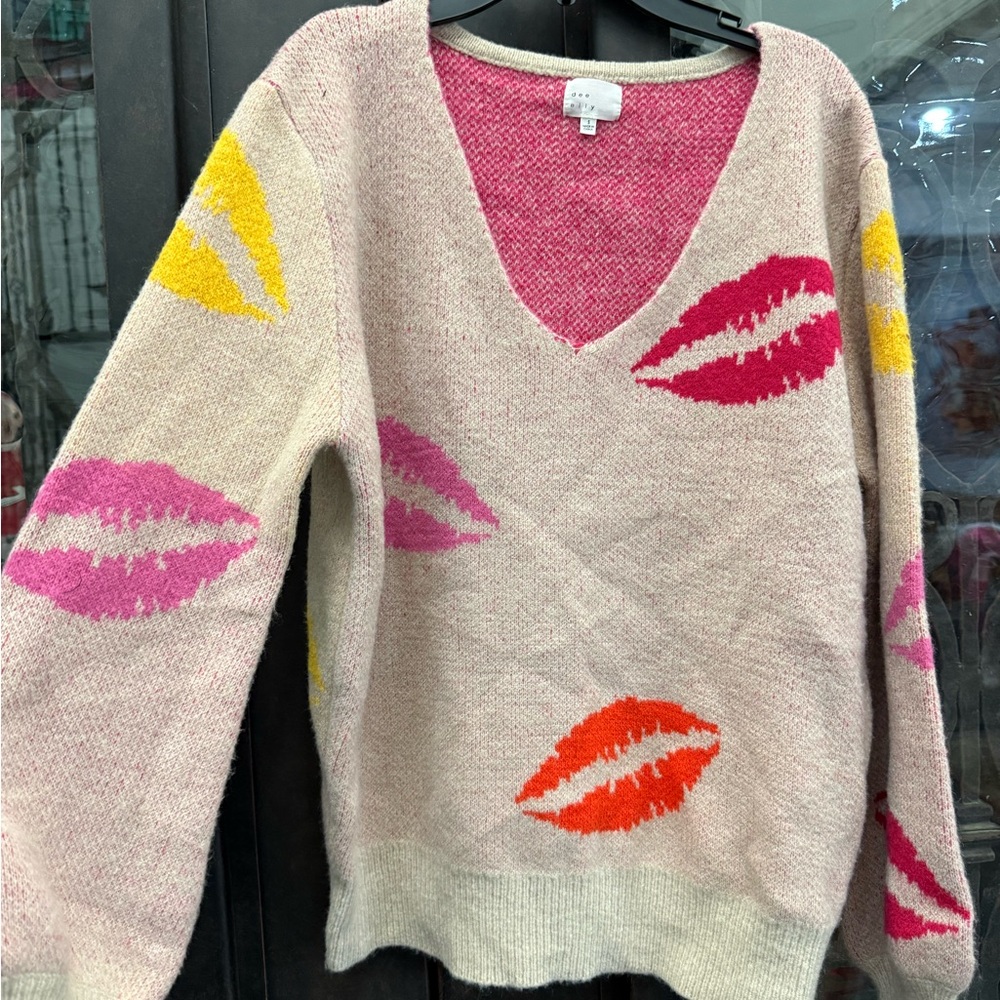 Vibrant Lip Print V-Neck Sweater